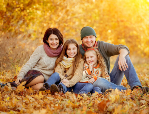 Capturing the Season: Why Fall is the Perfect Time for Family Photos